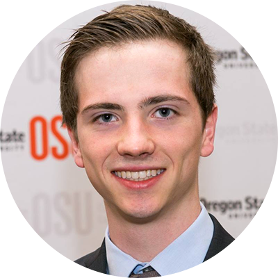Thomas Woodward Headshot